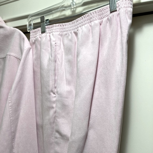 Vintage Ladies Pantsuit - Picture 4 of 8